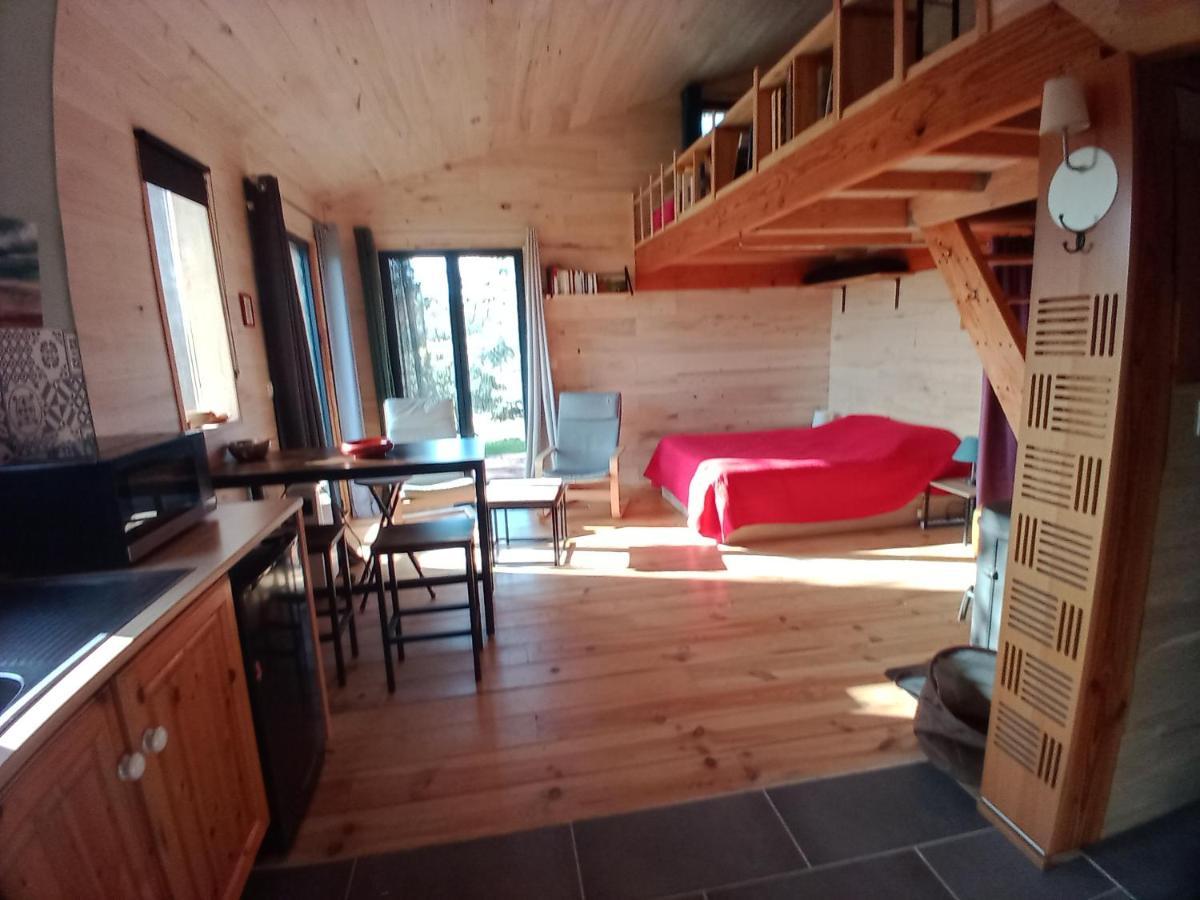Holiday home Maison Dans Un Ecrin De Verdure *